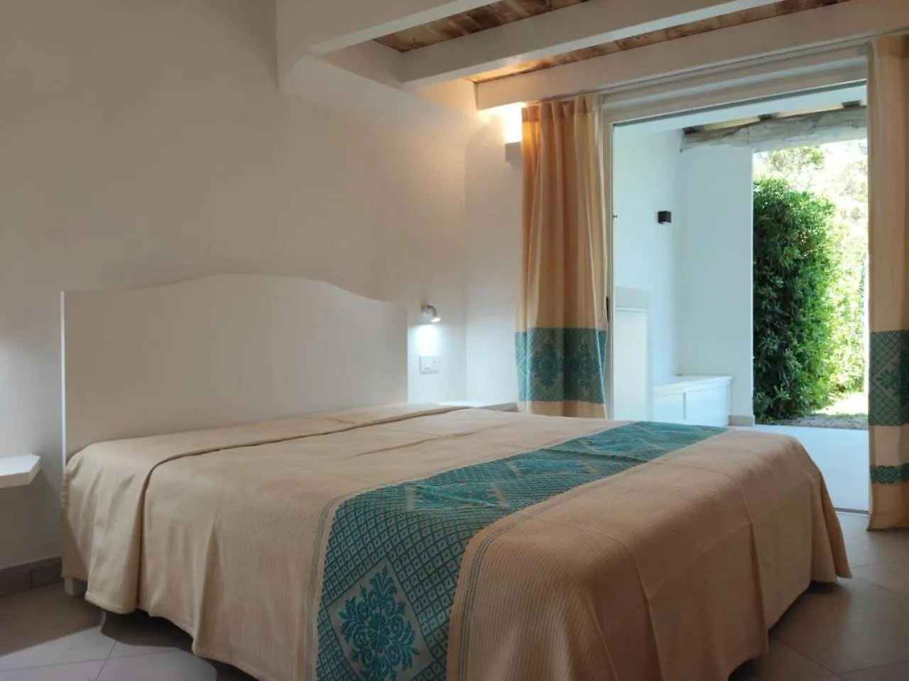 Capo Ceraso Family Resort Costa Corallina Aparthotel