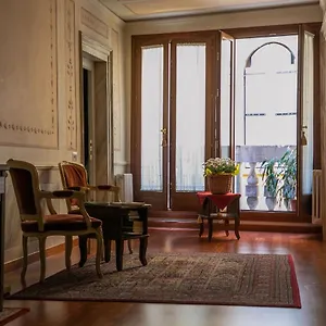Hidden Gem In Casa de hóspedes Veneza